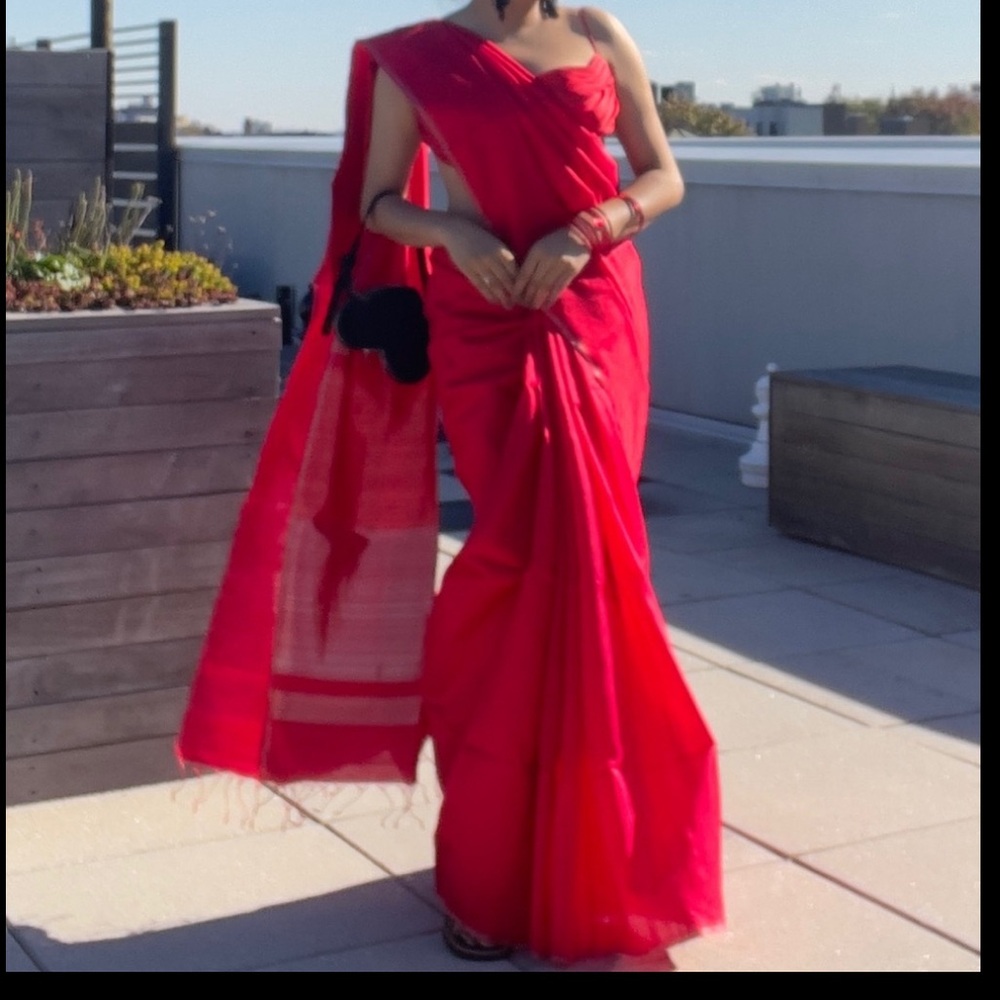Brand new never worn Nalli pure silk Saree with zari thin border & zari pallu